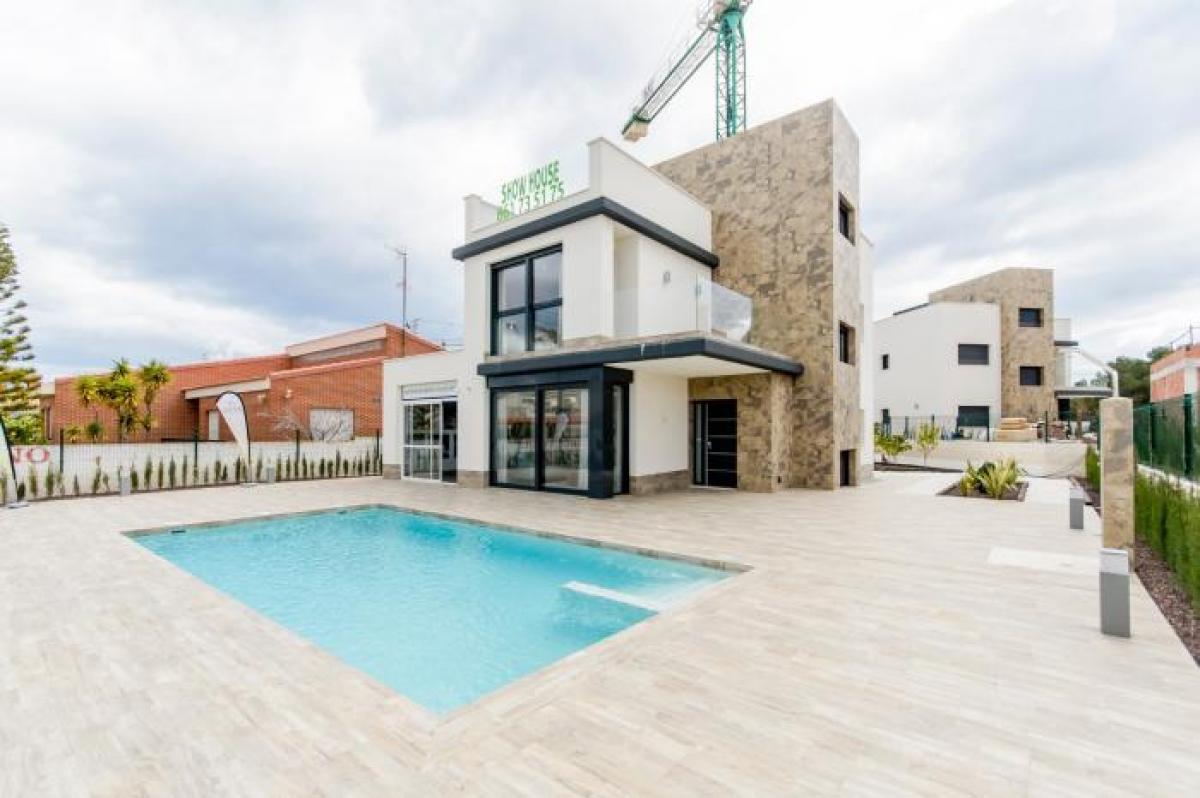 Picture of Villa For Sale in La Manga Del Mar Menor, Murcia, Spain