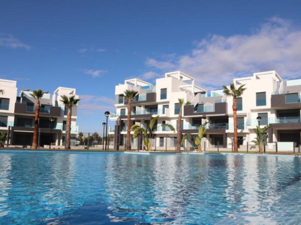 Picture of Apartment For Sale in Guardamar, Alicante, Spain