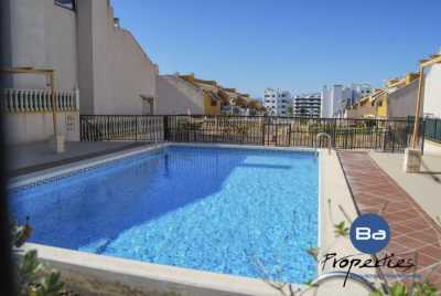 Bungalow For Sale in Arenales Del Sol, Spain