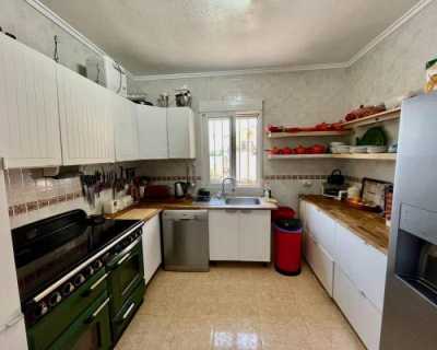 Villa For Sale in Catral, Spain