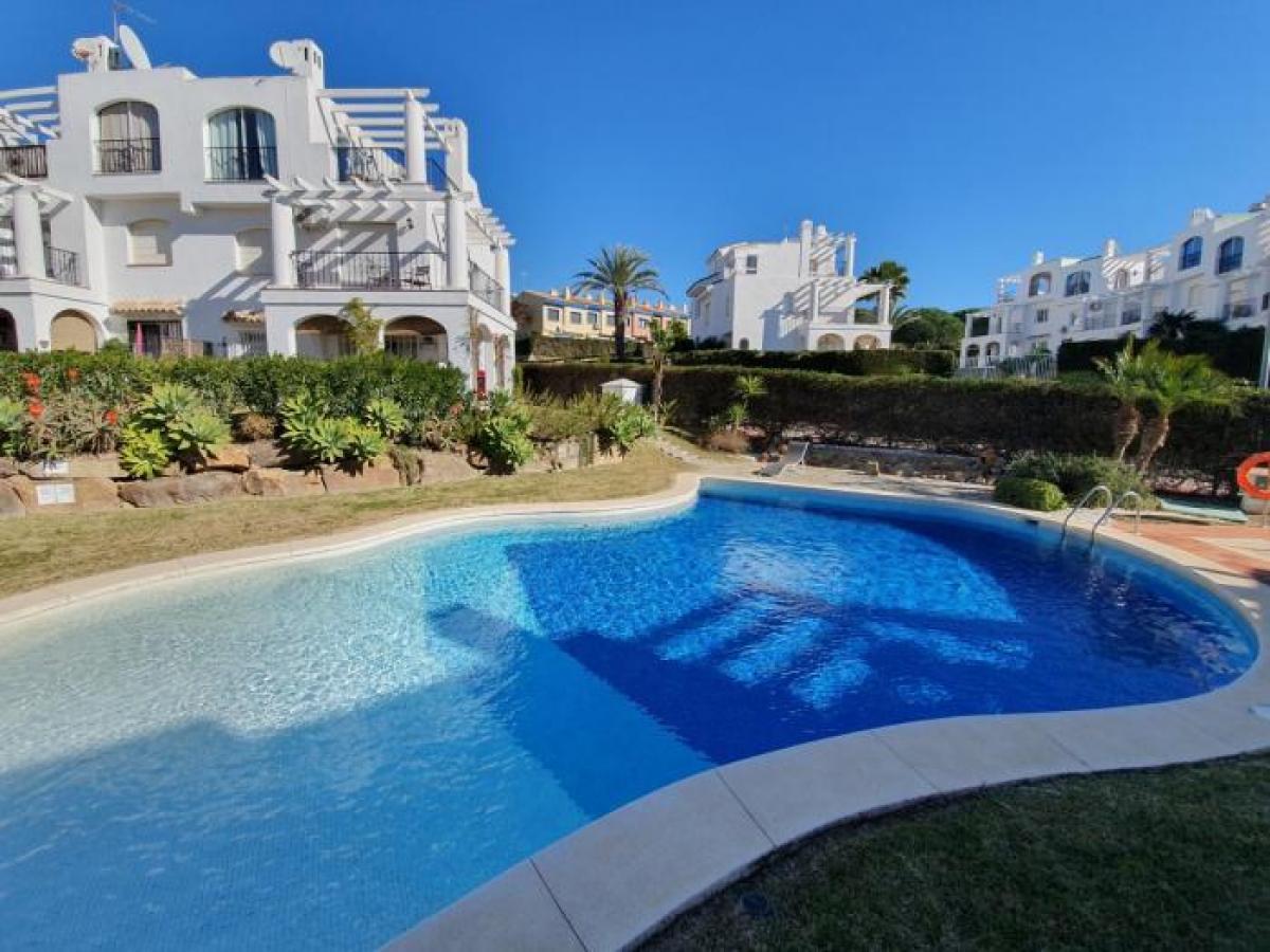 Picture of Apartment For Sale in La Duquesa, Malaga, Spain