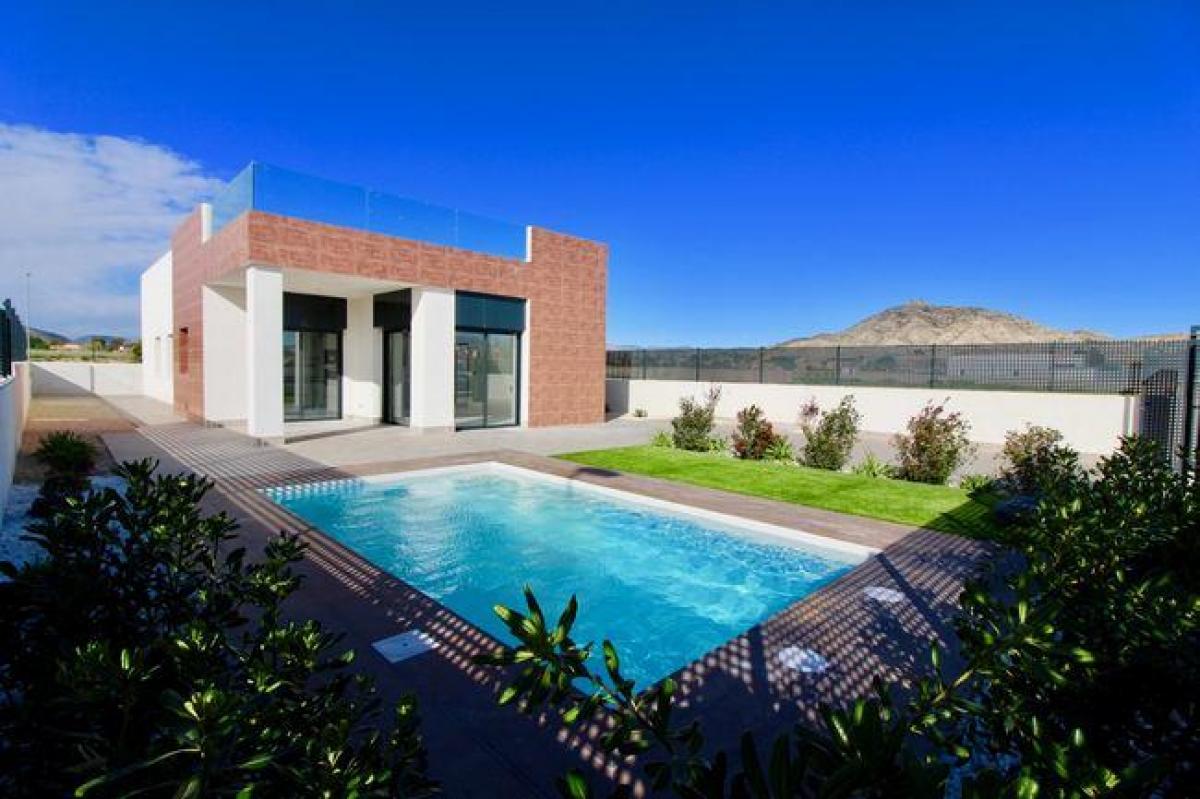 Picture of Apartment For Sale in La Romana, Alicante, Spain