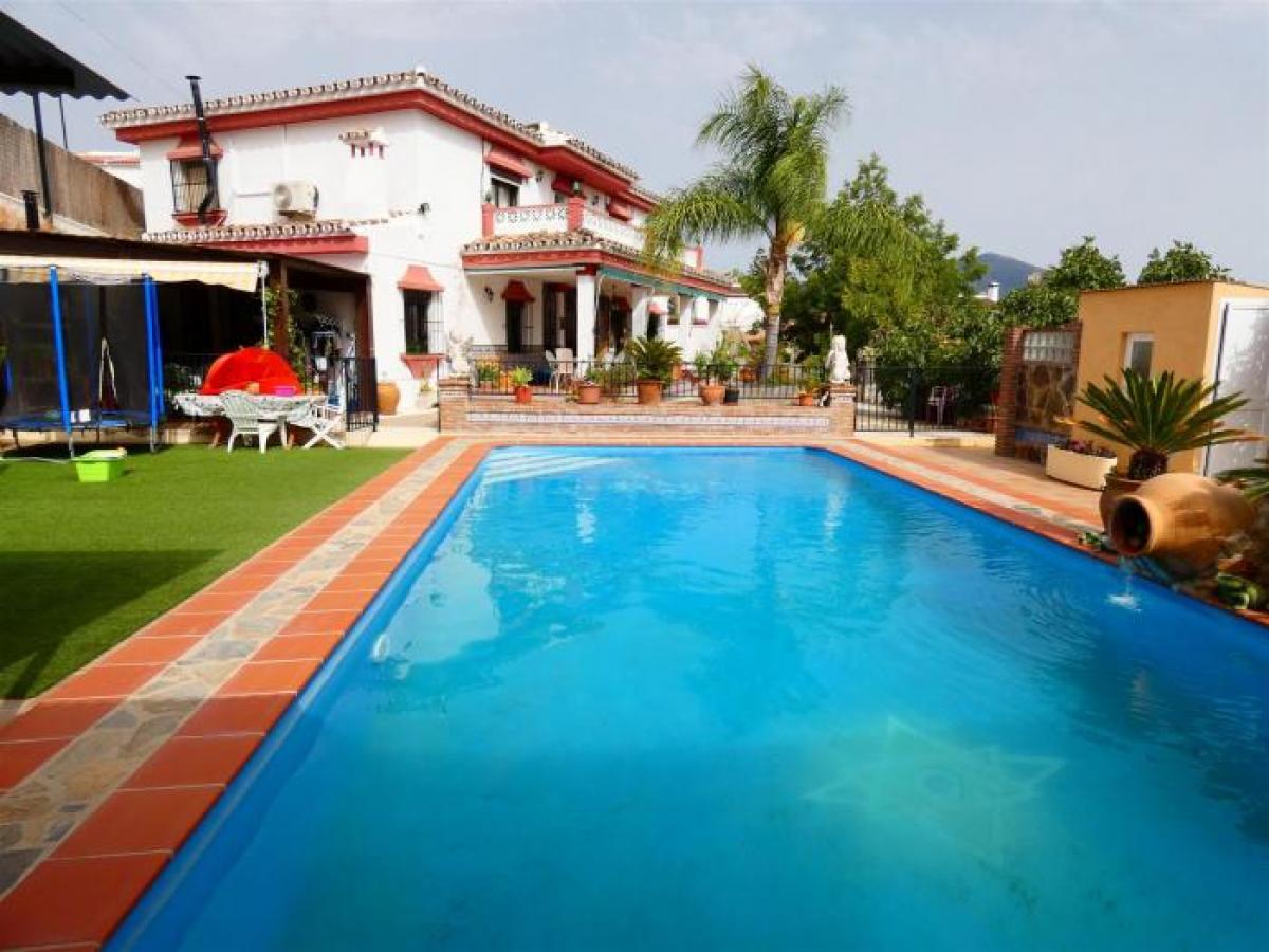 Picture of Apartment For Sale in Coin, Malaga, Spain