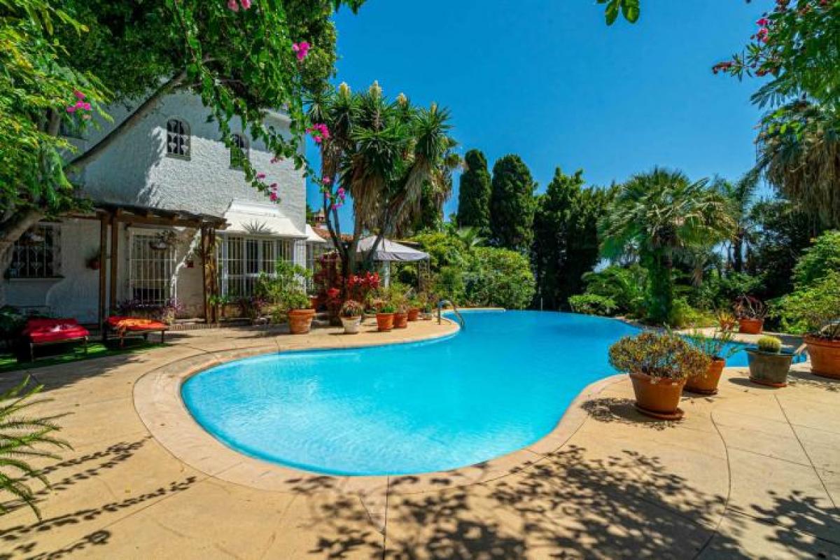 Picture of Apartment For Sale in Torreblanca, Malaga, Spain