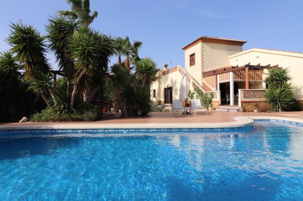 Picture of Apartment For Sale in Formentera Del Segura, Alicante, Spain