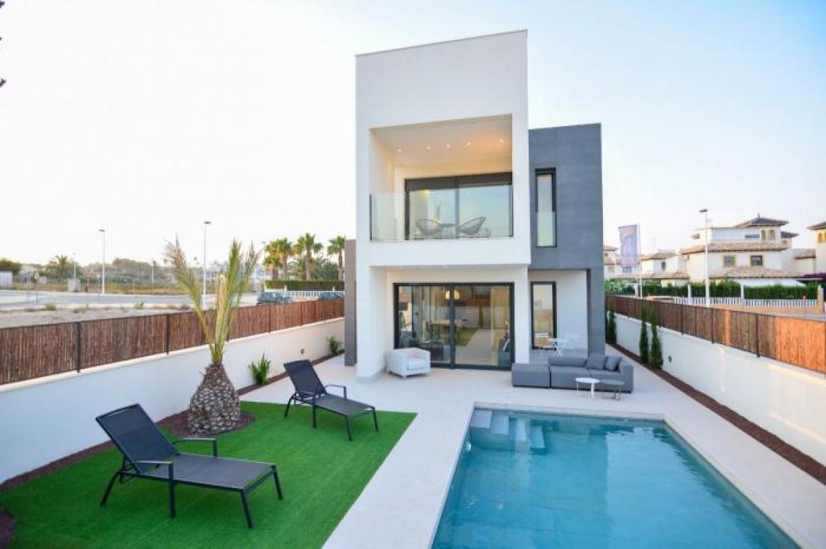 Picture of Apartment For Sale in La Marina, Alicante, Spain