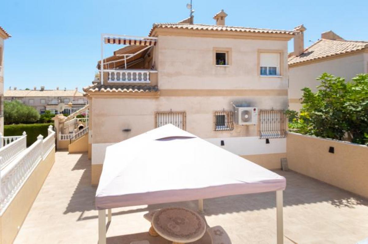 Picture of Apartment For Sale in Aguas Nuevas, Alicante, Spain