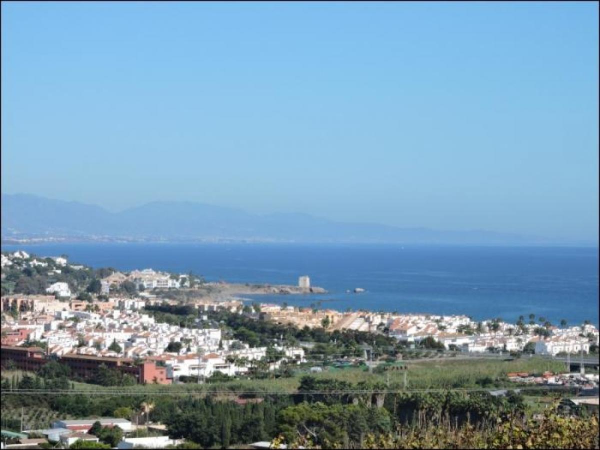 Picture of Apartment For Sale in San Luis De Sabinillas, Malaga, Spain