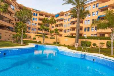 Apartment For Sale in La Duquesa, Spain