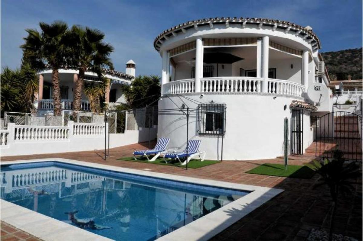 Picture of Apartment For Sale in Puente Don Manuel, Malaga, Spain