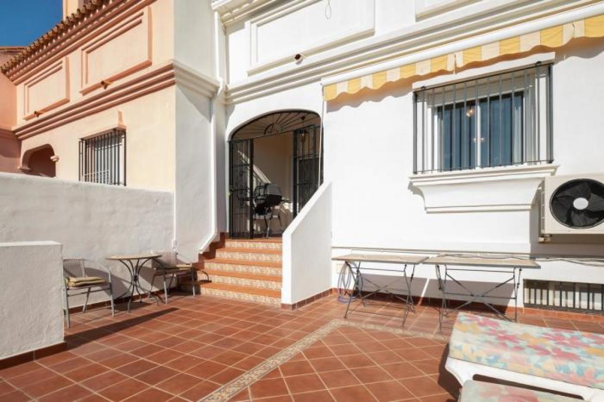 Picture of Apartment For Sale in Los Pacos, Malaga, Spain