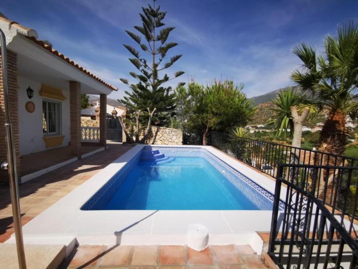 Picture of Apartment For Sale in Vinuela, Malaga, Spain