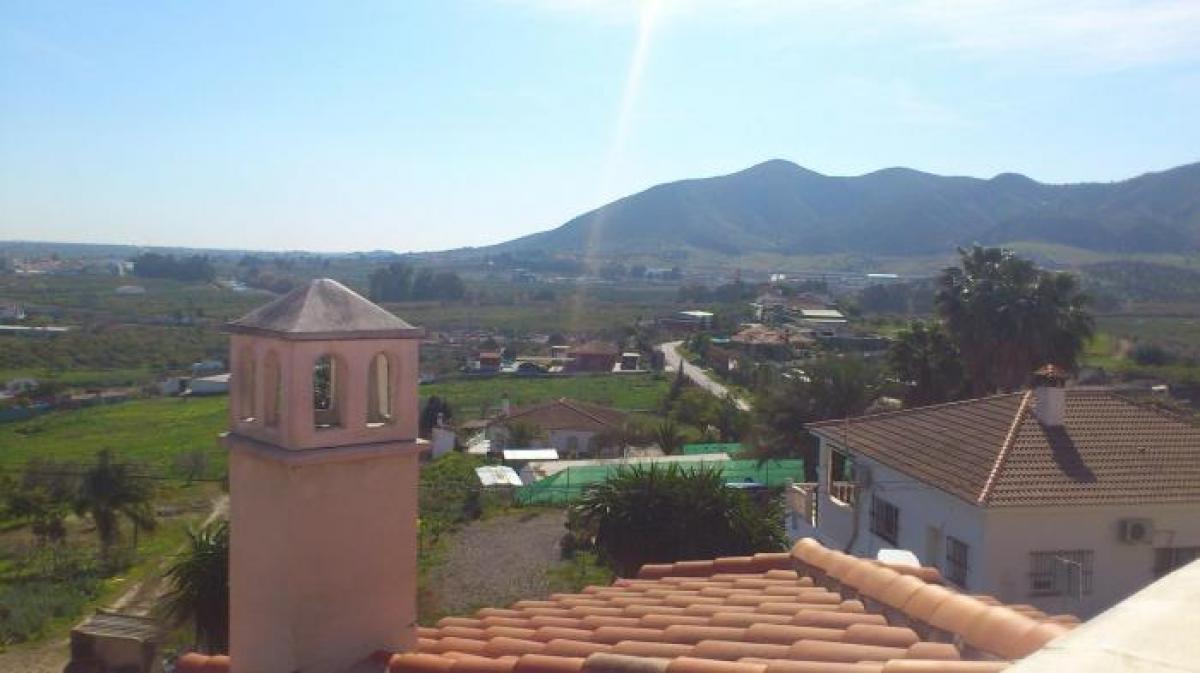 Picture of Apartment For Sale in Estacion De Cartama, Malaga, Spain