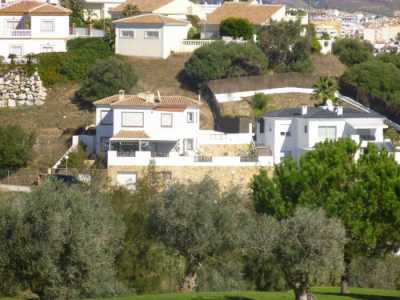 Apartment For Sale in Cerros Del Aguila, Spain