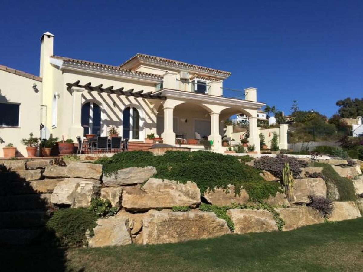 Picture of Apartment For Sale in La Duquesa, Malaga, Spain