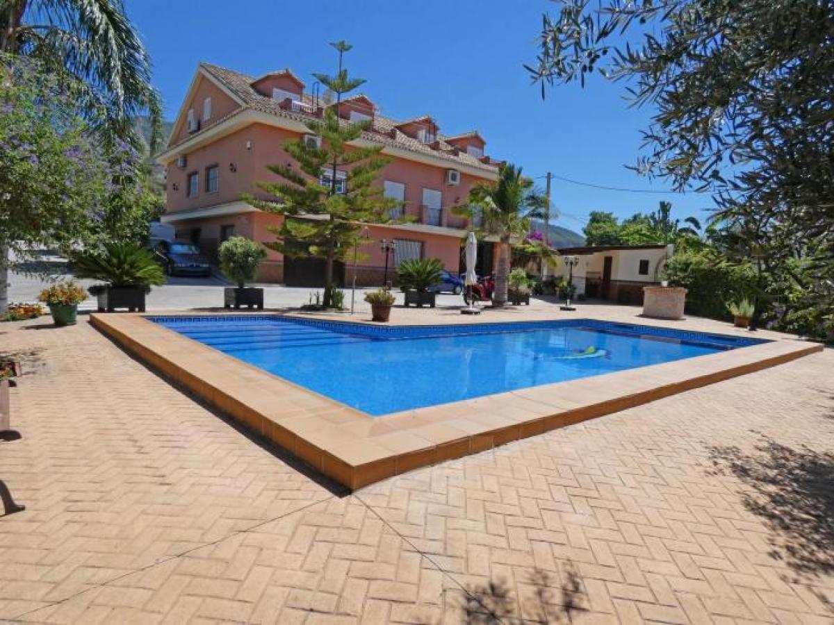 Picture of Apartment For Sale in Alhaurin el Grande, Malaga, Spain