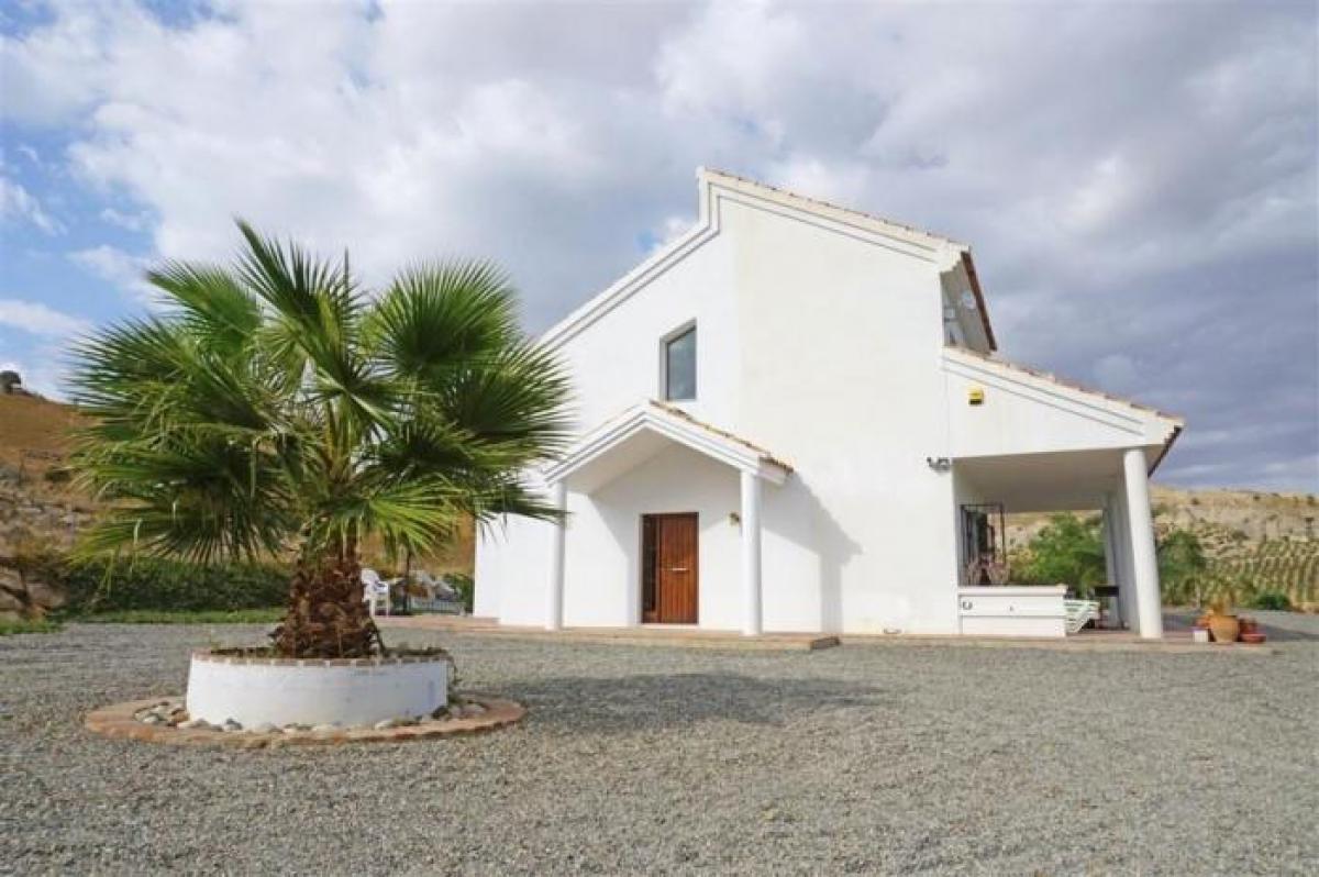 Picture of Apartment For Sale in Alora, Malaga, Spain