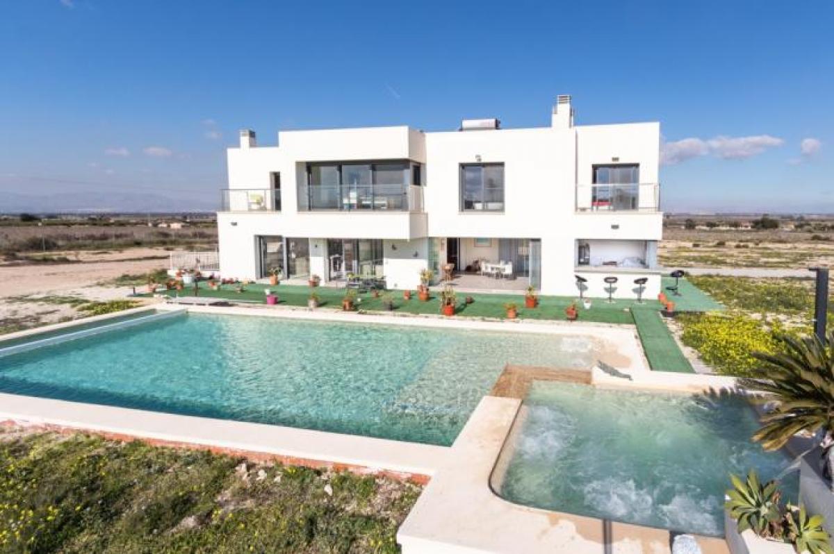 Picture of Apartment For Sale in La Marina, Alicante, Spain