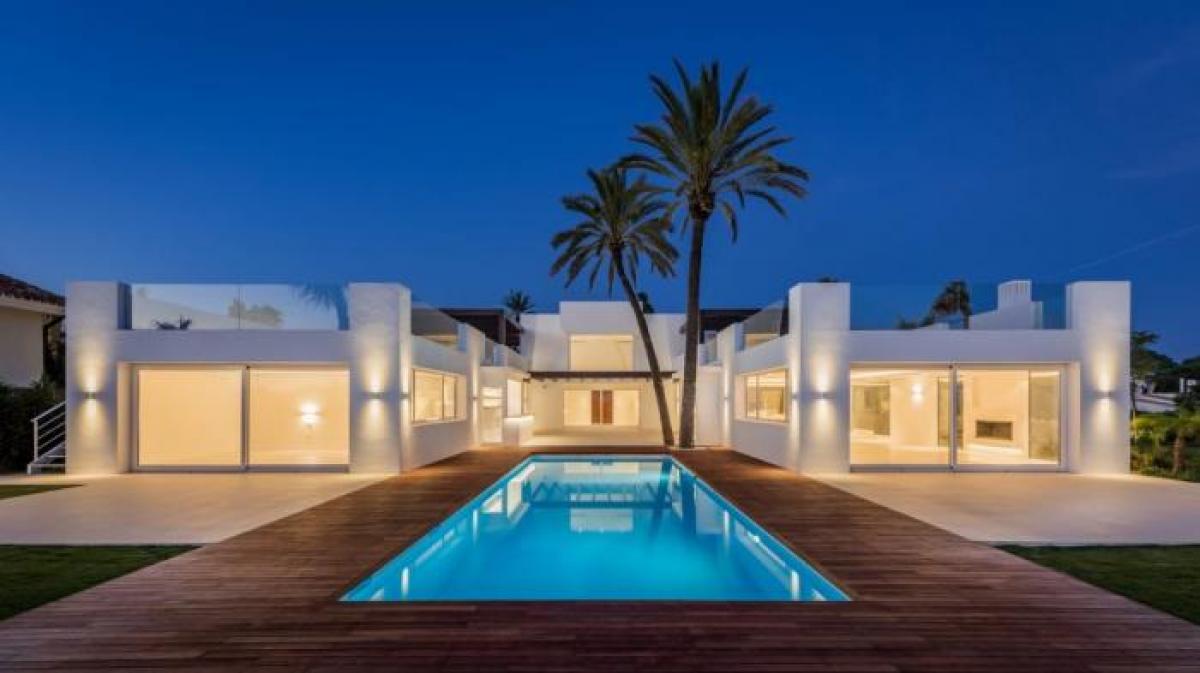 Picture of Apartment For Sale in Las Chapas, Malaga, Spain