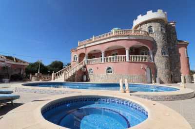 Apartment For Sale in Crevillente, Spain