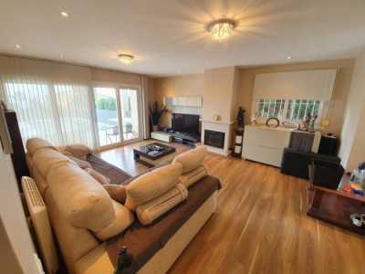 Apartment For Sale in