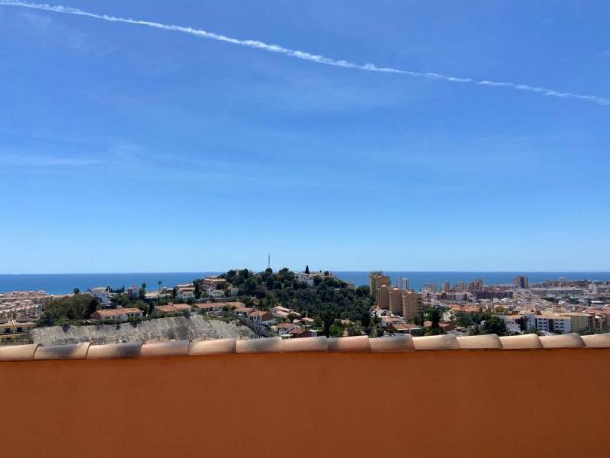 Picture of Apartment For Sale in Fuengirola, Malaga, Spain