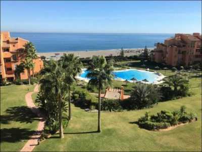 Apartment For Sale in La Duquesa, Spain