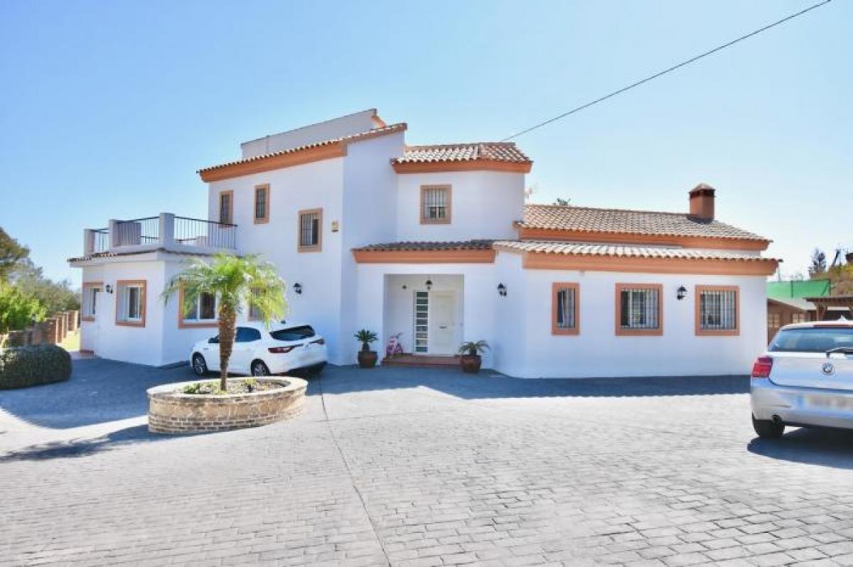 Picture of Apartment For Sale in Benalmadena Pueblo, Malaga, Spain