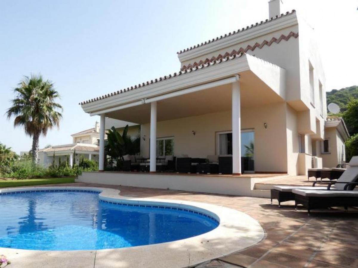 Picture of Apartment For Sale in Alhaurin Golf, Malaga, Spain