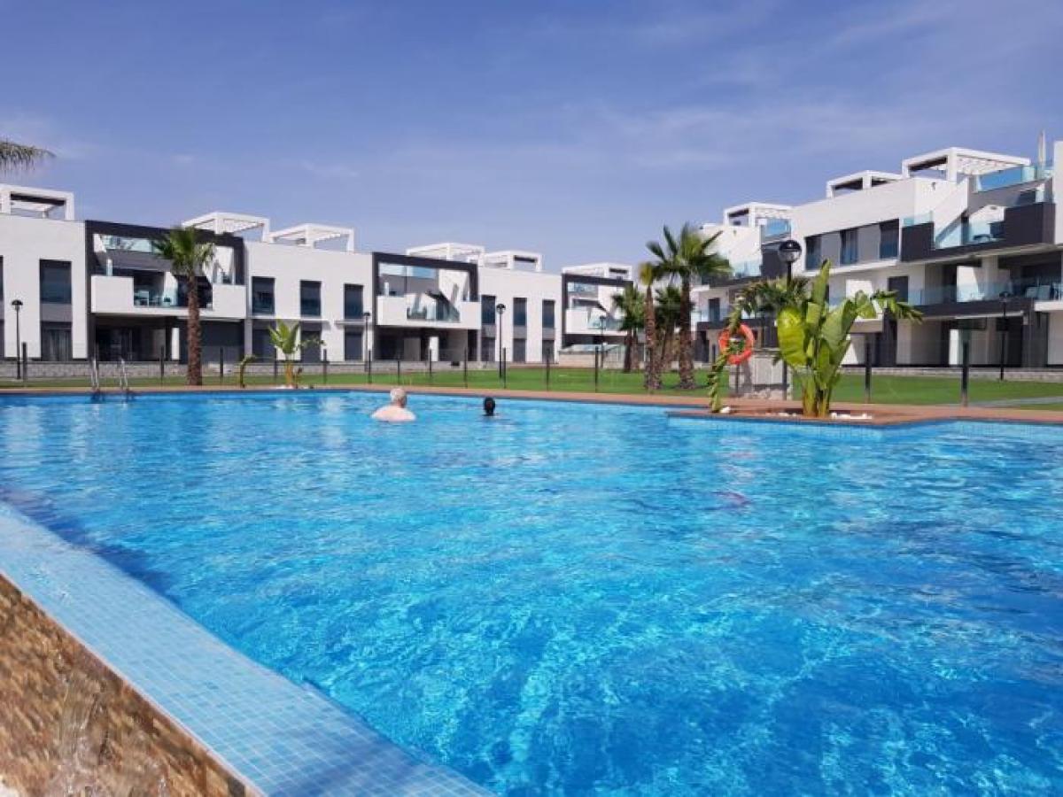 Picture of Apartment For Sale in Guardamar, Alicante, Spain