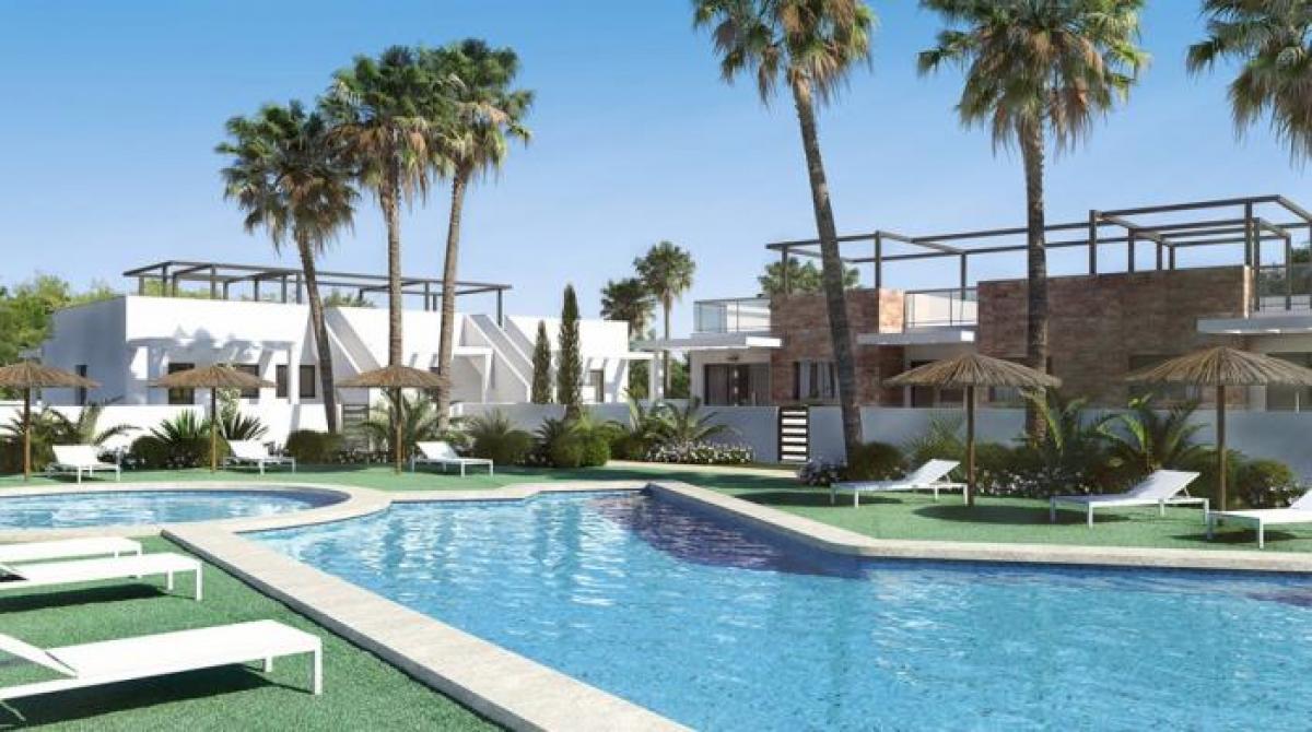 Picture of Apartment For Sale in Mil Palmeras, Alicante, Spain