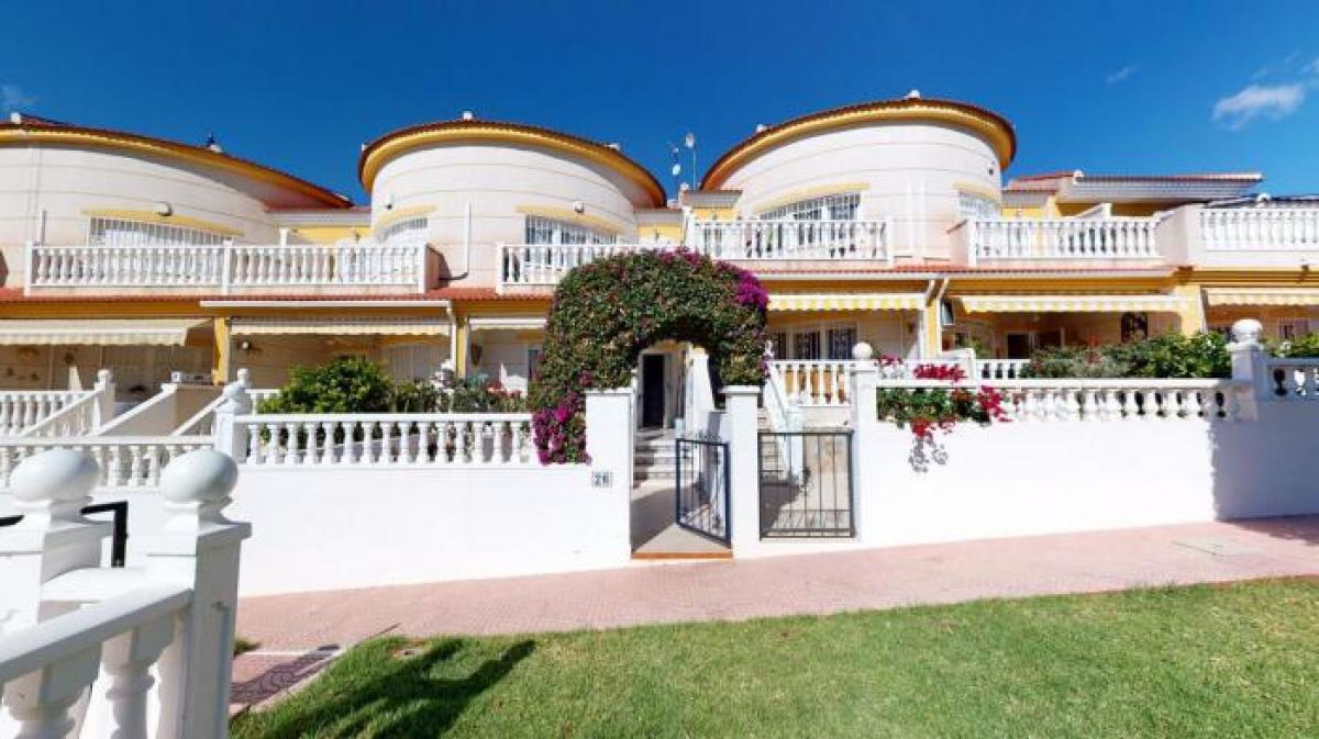 Picture of Apartment For Sale in Benijofar, Alicante, Spain