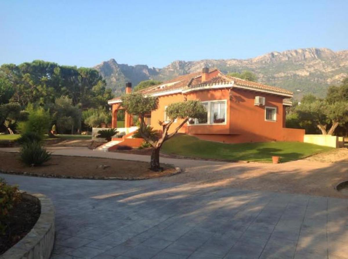 Picture of Apartment For Sale in Muro De Alcoy, Alicante, Spain