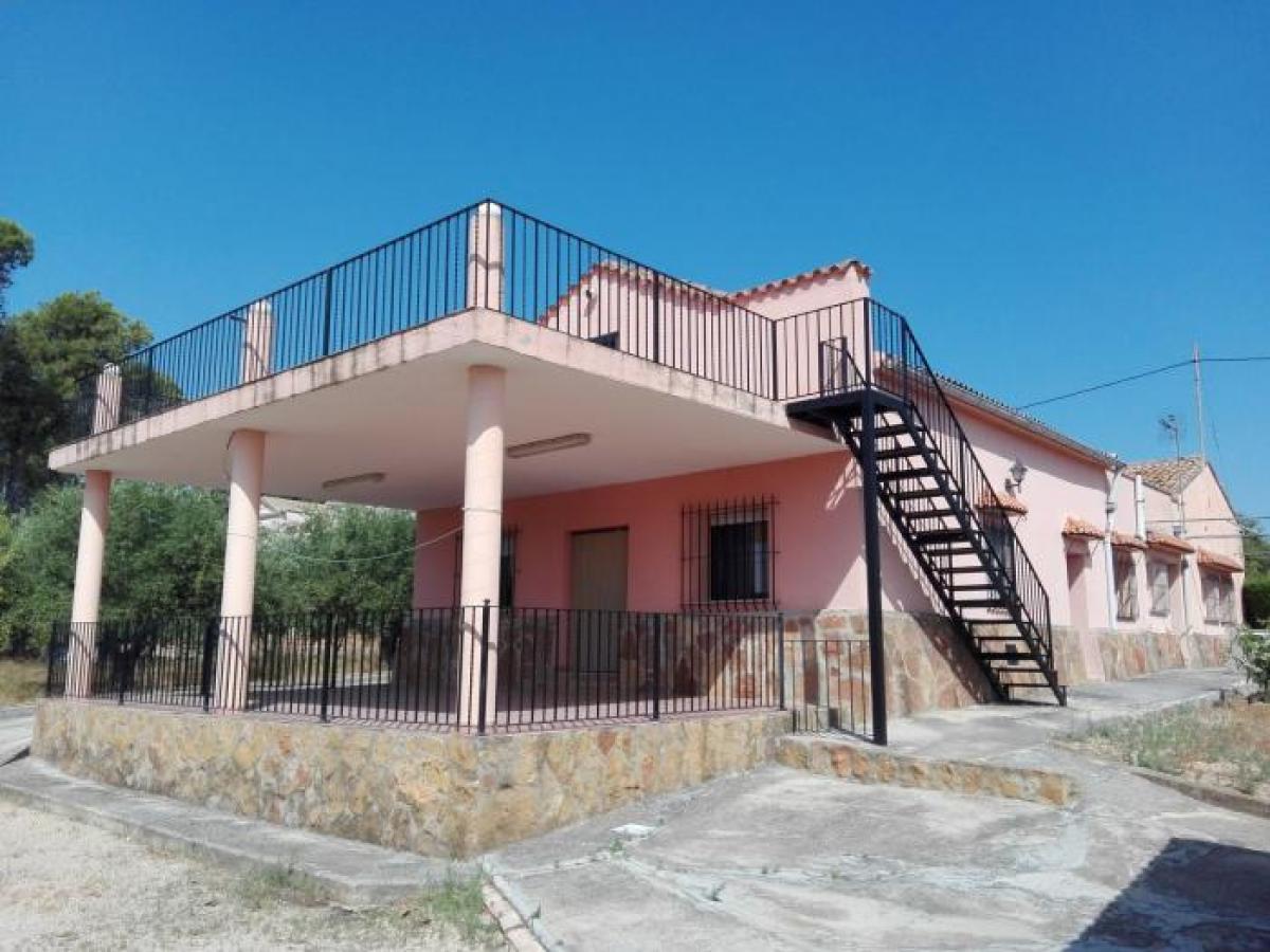 Picture of Apartment For Sale in Ontinyent, Valencia, Spain