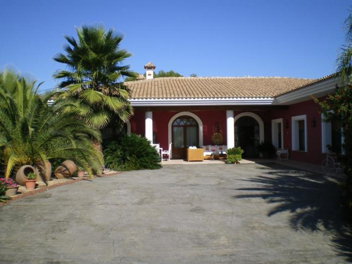 Picture of Apartment For Sale in Ontinyent, Valencia, Spain