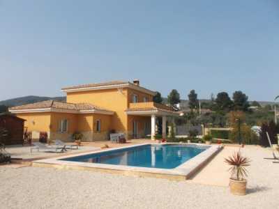 Apartment For Sale in Ontinyent, Spain