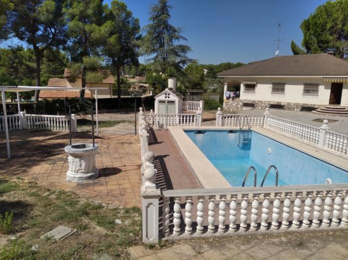 Picture of Apartment For Sale in Ontinyent, Valencia, Spain