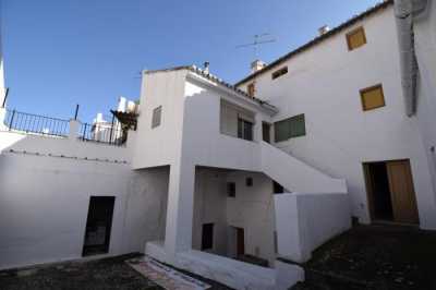 Apartment For Sale in Alhama De Granada, Spain