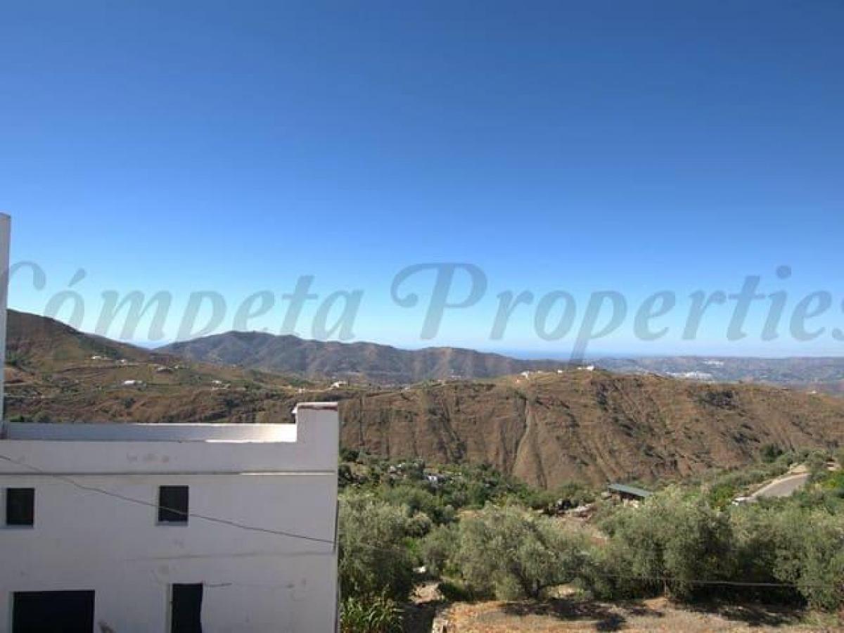 Picture of Apartment For Sale in Canillas De Aceituno, Malaga, Spain