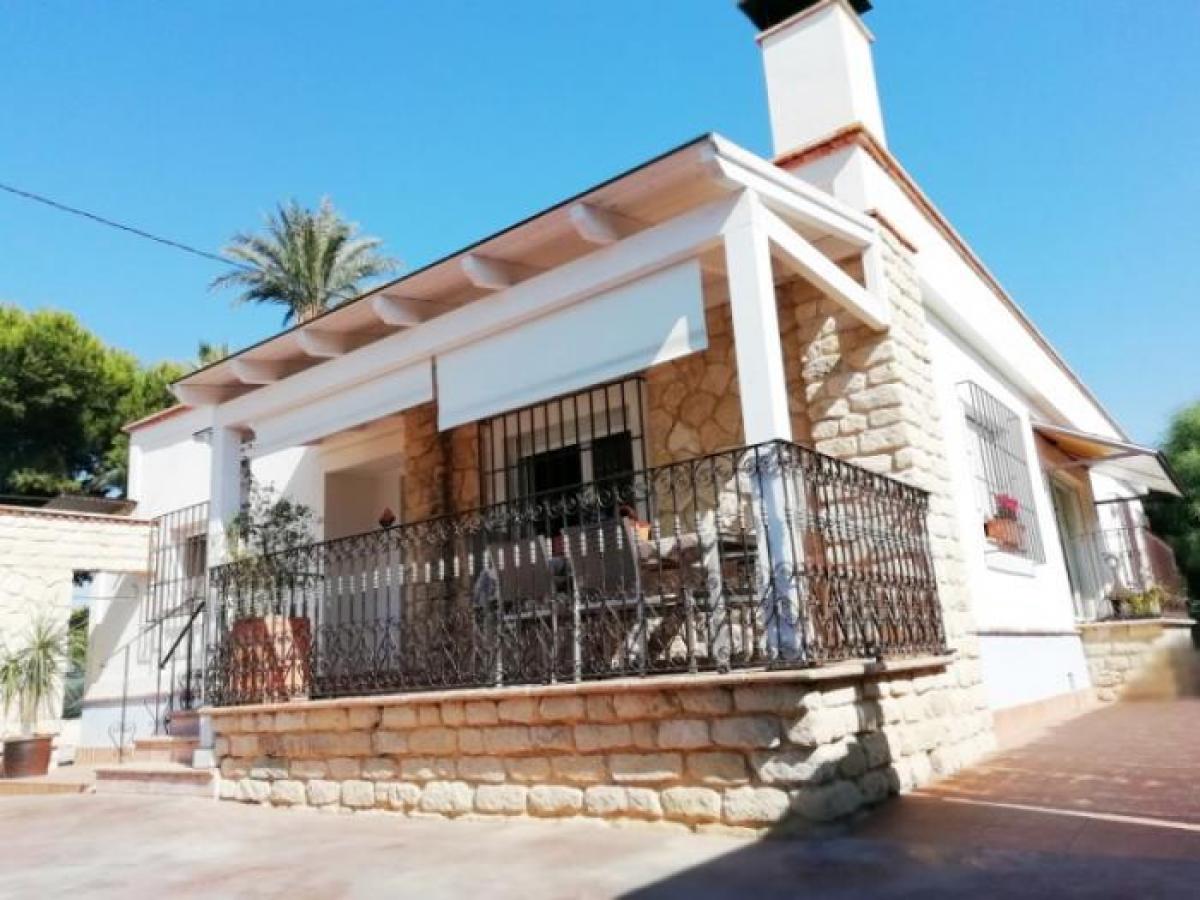 Picture of Villa For Sale in Elche, Alicante, Spain