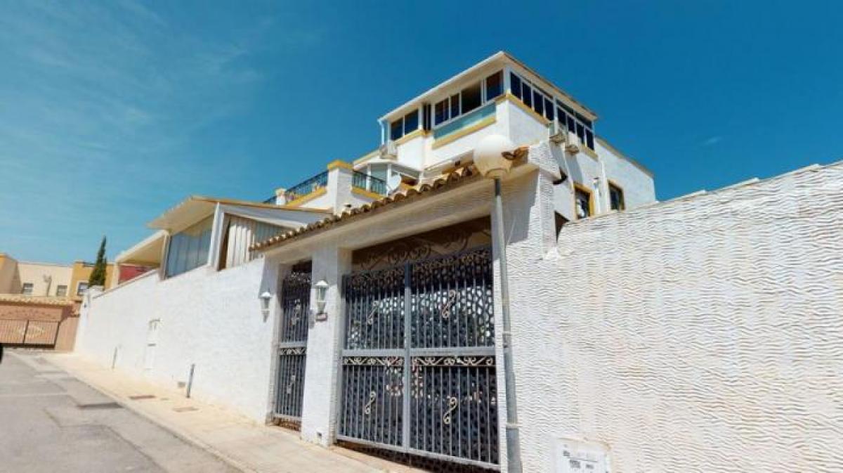 Picture of Villa For Sale in Los Altos, Alicante, Spain