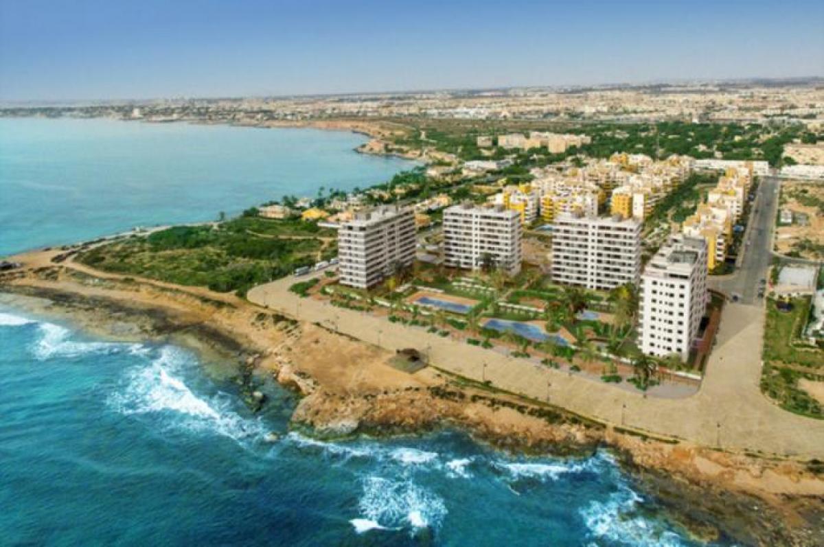 Picture of Apartment For Sale in Punta Prima, Alicante, Spain