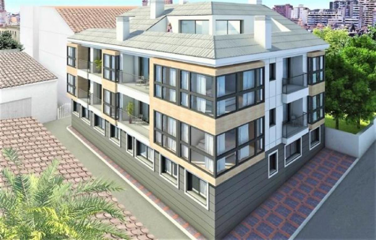 Picture of Apartment For Sale in Fuengirola, Malaga, Spain