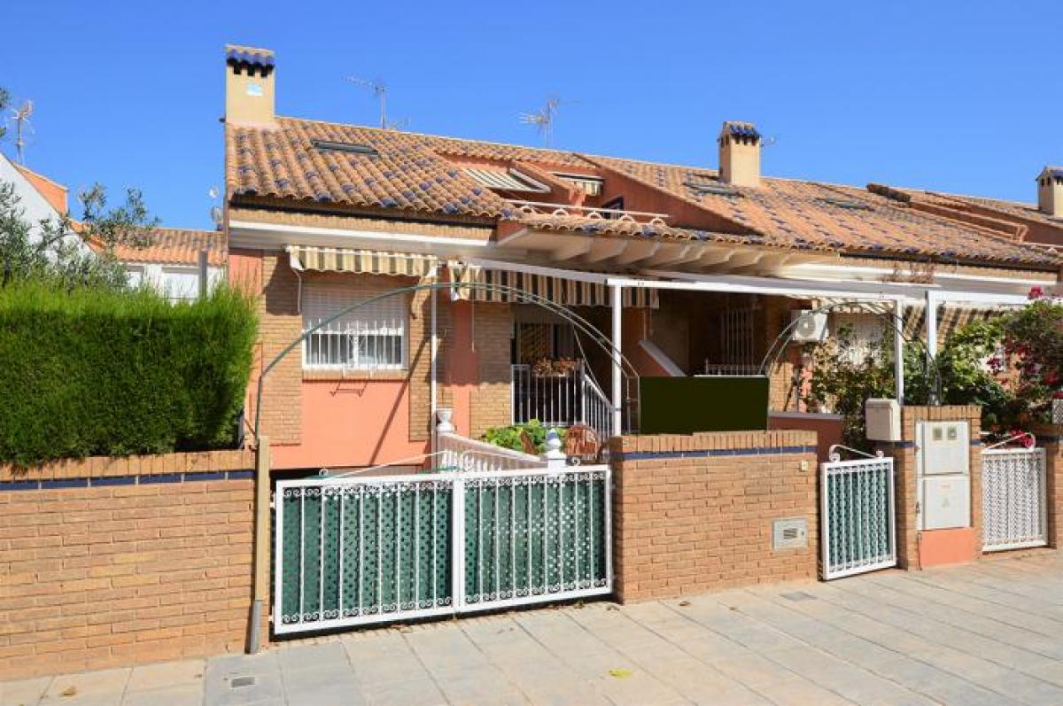 Picture of Bungalow For Rent in Pilar De La Horadada, Alicante, Spain