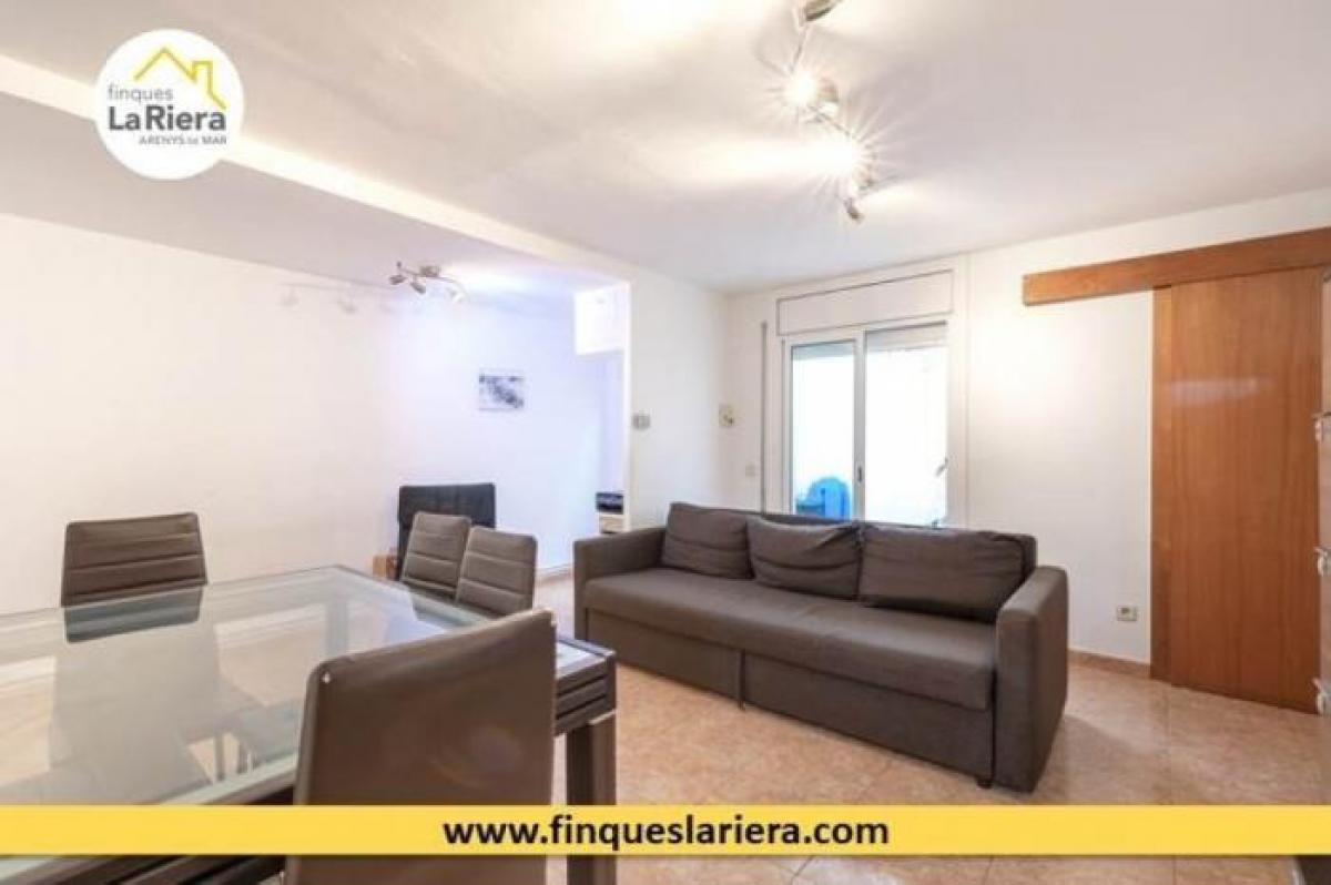 Picture of Apartment For Sale in Arenys De Mar, Barcelona, Spain