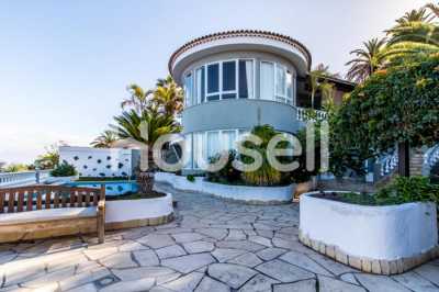 Home For Sale in