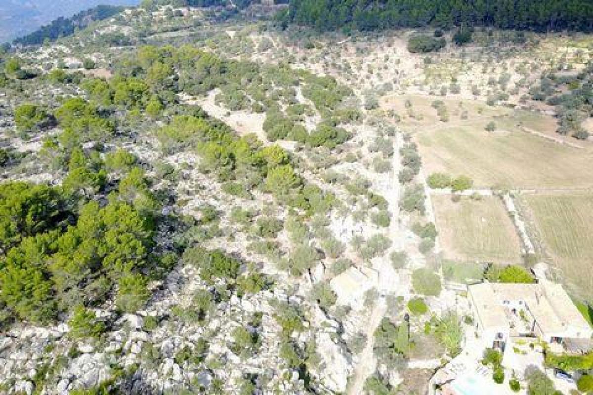 Picture of Home For Sale in Esporles, Mallorca, Spain