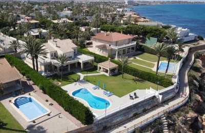 Villa For Rent in Orihuela Costa, Spain