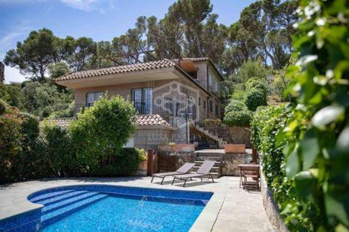 Picture of Villa For Sale in Calonge, Girona, Spain