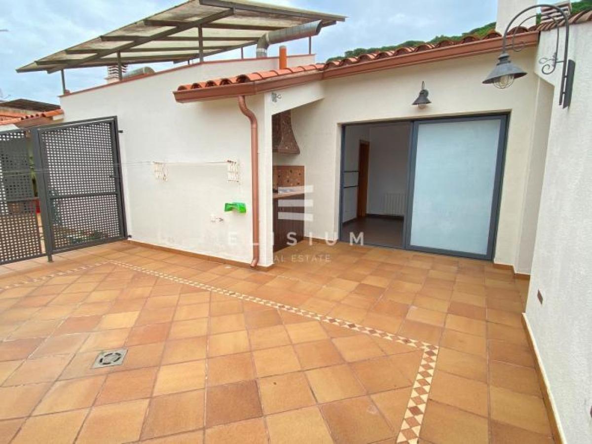 Picture of Apartment For Sale in Blanes, Girona, Spain